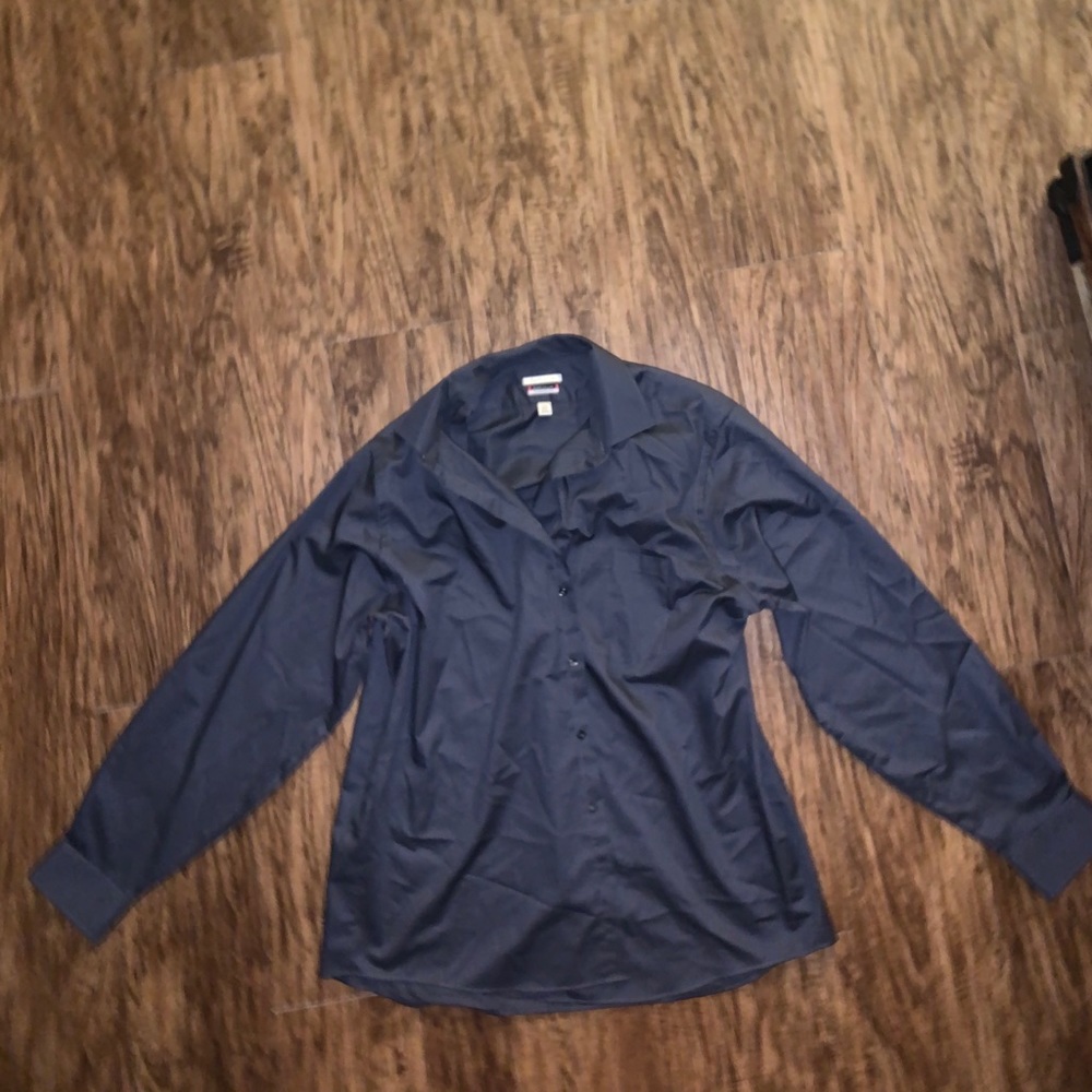 Van Heusen Mens Dark Gray long sleeve Dress Shirt - Picture 2 of 5